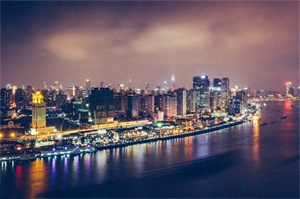 爱上海龙凤419：Shanghai's split skill and training method